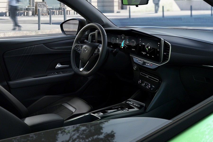 Opel Mokka Hybrid AT — fotografia 3